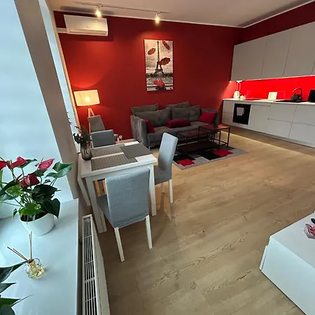 Targowa L10 Апартаменти *